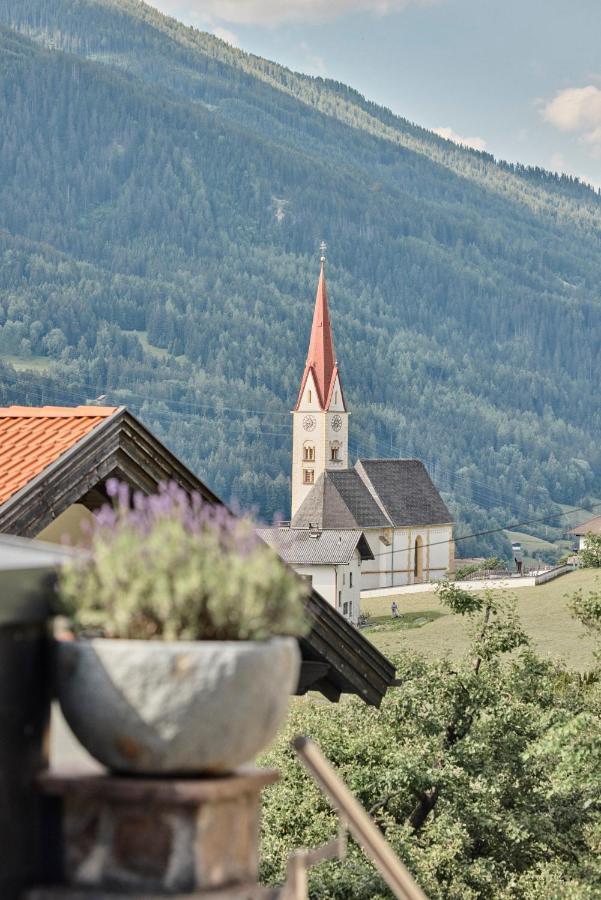 Apart Bock Apartamento Stanz Bei Landeck Exterior foto